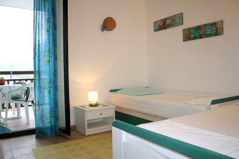 Apartments Mandic Tucepi Phòng bức ảnh