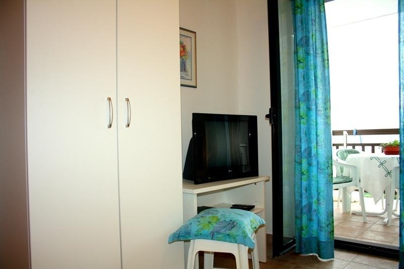 Apartments Mandic Tucepi Phòng bức ảnh